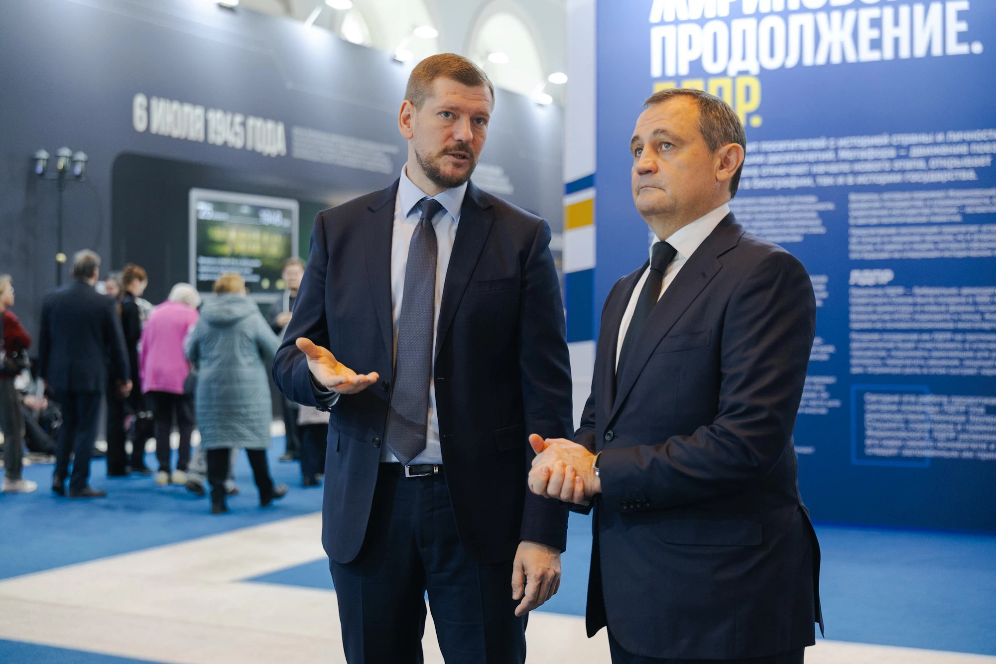 Десятый день выставки «Жириновский. Продолжение. ЛДПР»